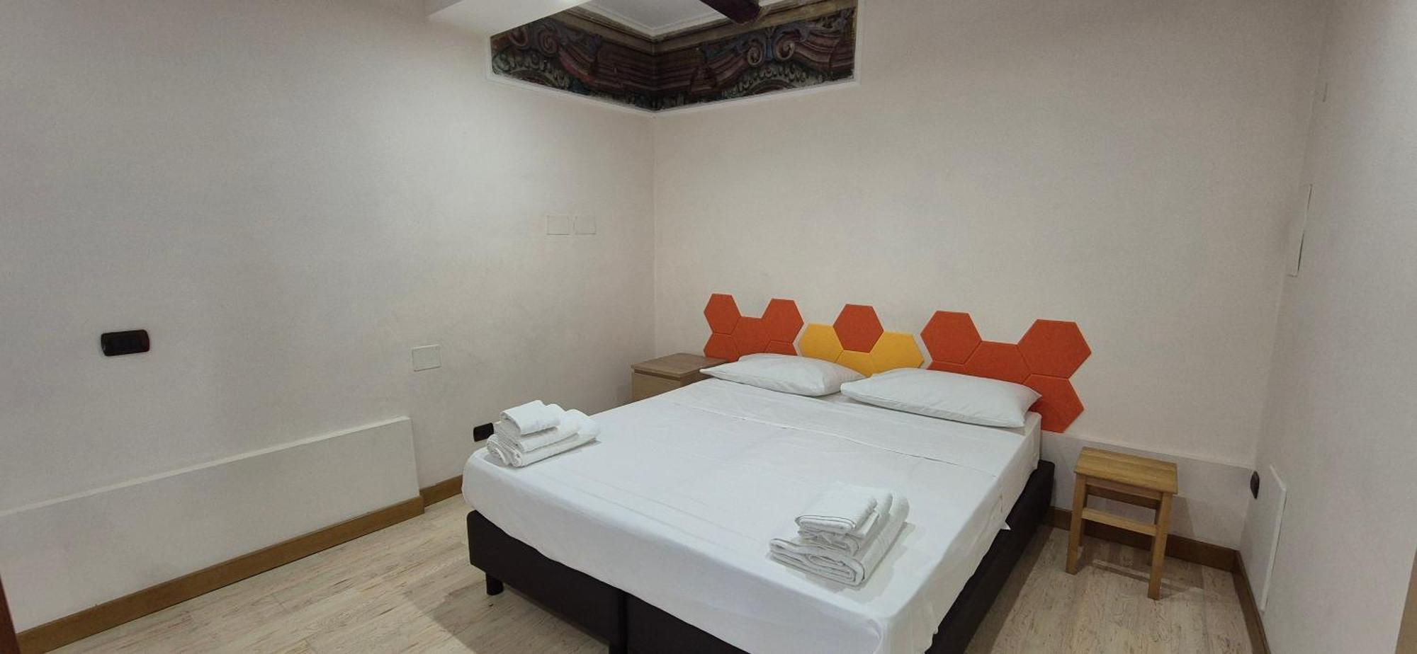 152Room Наполи Екстериор снимка